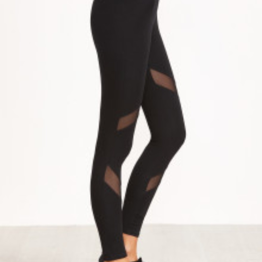 🌚LAST ONE!- Black Mesh Leggings - Picture 3 of 4